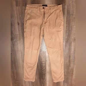 American eagle men's khaki pants 28 x 30 slim like new